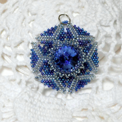 Starry Eyed peyote pendant beading tutorial